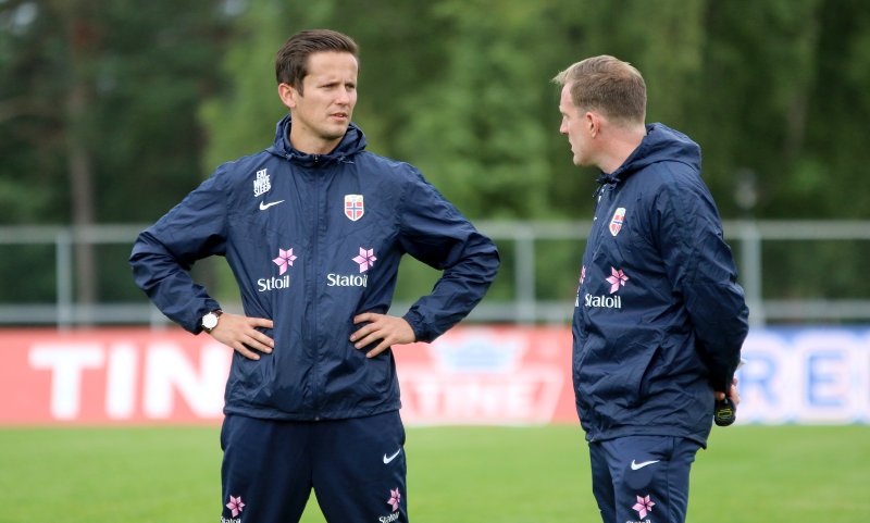 Analysesjef Igor Aase på plass i Sandefjord med Norges G18-landslag (Foto: Thomas Brekke Sætren)