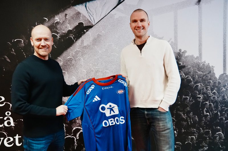 Daglig leder, Svein Graff sammen med klubbens nye akademisjef, Mathias Solstad (Foto: Vålerenga)