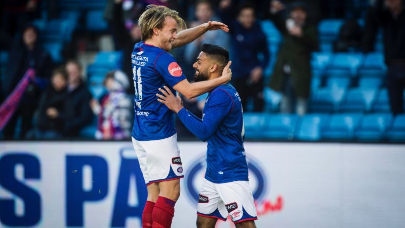 Bård Finne og Ghayas Zahid jubler for utligning (Foto: Digitalsport)