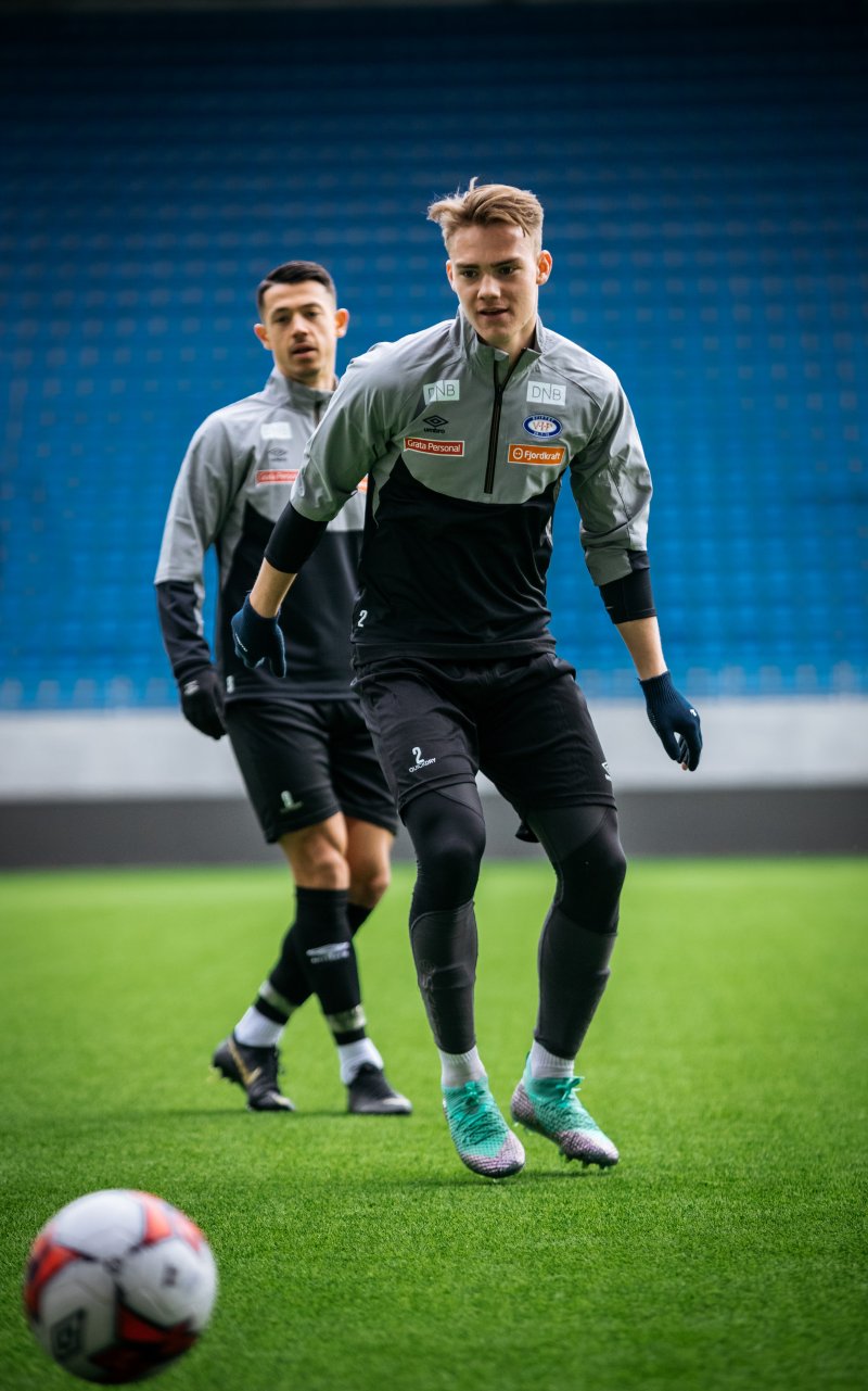 Markus Nakkim er klar for 3,5 nye år i Vålerenga-drakta (Foto: Pedro Lemos)