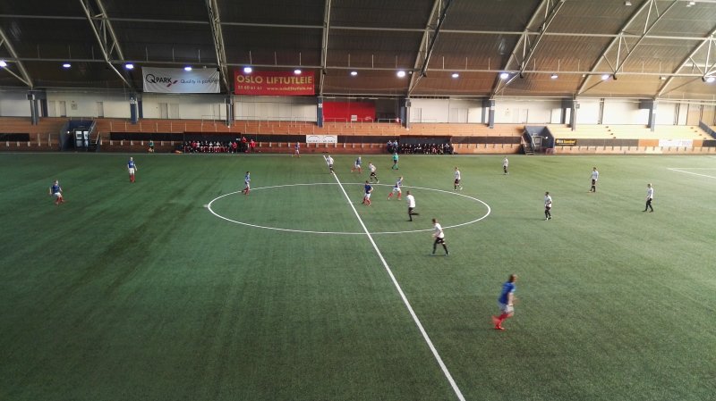 Vålerenga spilte seks kamper mot Strømsgodset i helga.